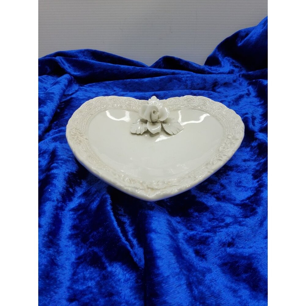 vintage italian made porcelain heart shape floral pattern decorative trinket dis